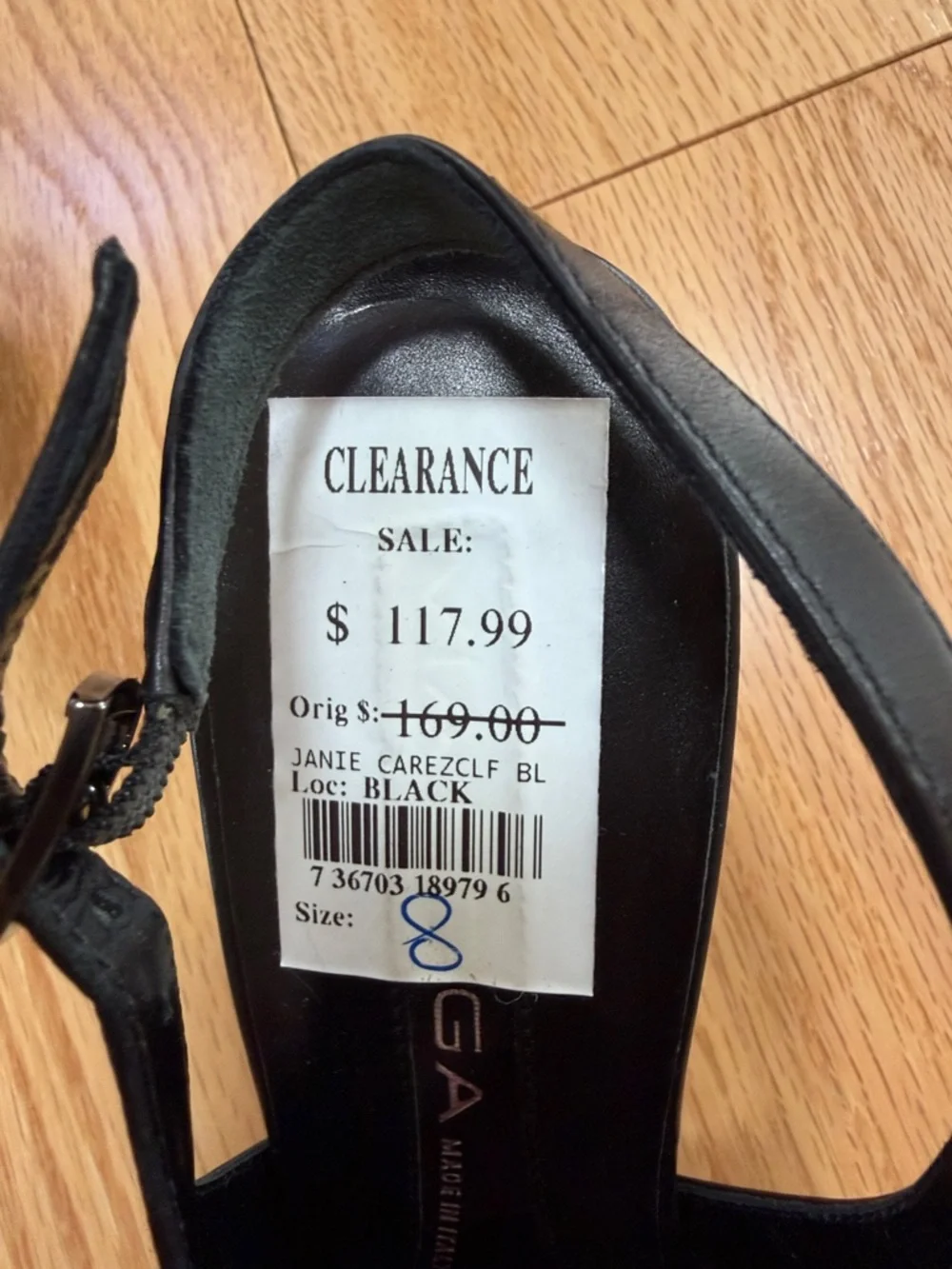 Via Spiga Women’s 8, black janie slingback pointed toe heels. - Picture 7 of 10